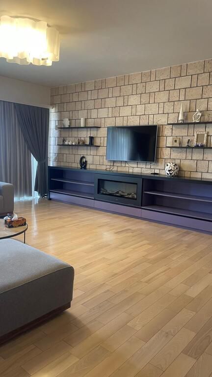 İcarəyə verilir 5 otaqlı yeni tikili 300 m² — Mənzil, Bakı (2)