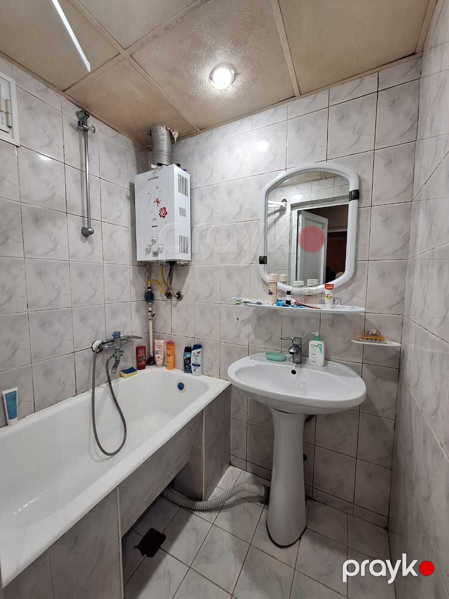 İcarəyə verilir 2 otaqlı köhnə tikili 50 m² — Mənzil, Bakı (12)
