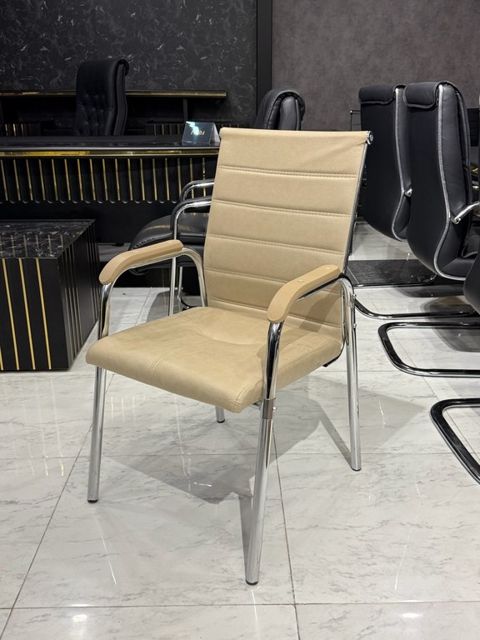 Ofis oturacağı — Bakı