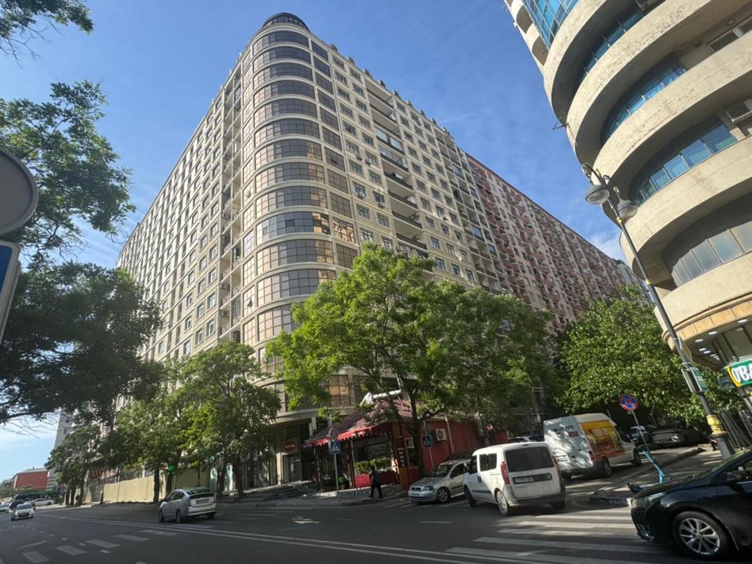 Satılır 2 otaqlı yeni tikili 73 m² — Mənzil, Bakı