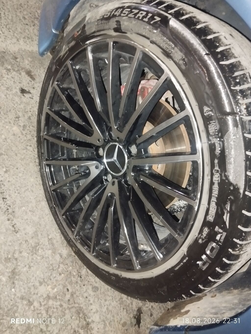 Mercedes üçün yüngül lehimli disk və şin 17 likdi 16 şamla barter — Avto, Masazır