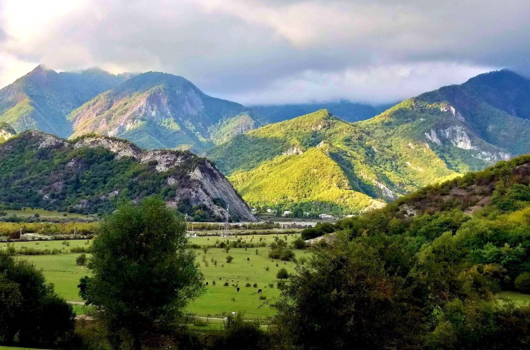 Bağ evi kirayə verilir, Oğuz r. — Daşınmaz əmlak, Oğuz (5)