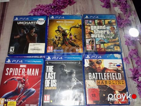 PS4 oyun diskləri və PS4 konsolu üçün tam dəst Dəstdə olanlar: - — Bakı