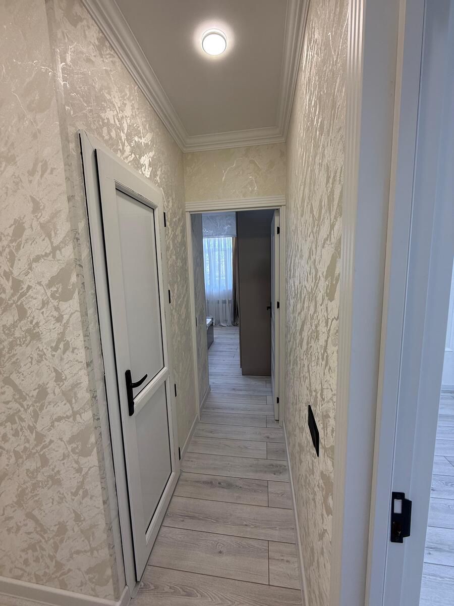 Satılır 2 otaqlı köhnə tikili 42 m² — Mənzil, Bakı (3)