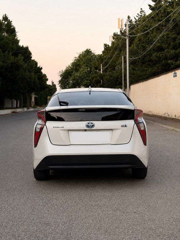 Toyota Prius, 1.8 L, 1.3 kWh, 2018 il, 154 000 km — Avtomobillər, Bakı (3)