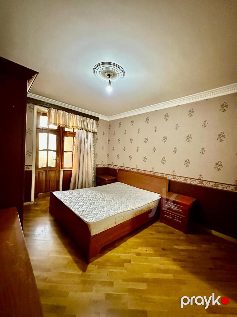 Satılır 2 otaqlı köhnə tikili 70 m² — Mənzil, Bakı (6)