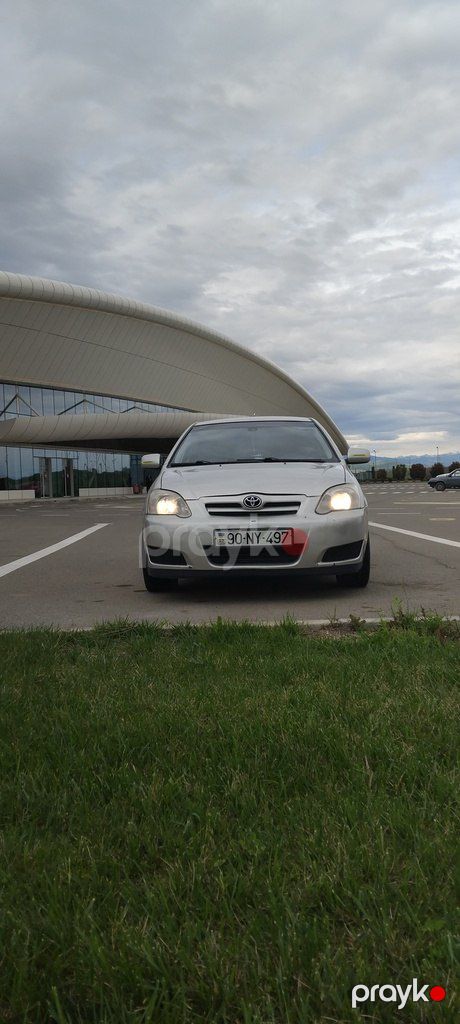 Toyota Corolla, 1.4 L, 2005 il, 255 000 km