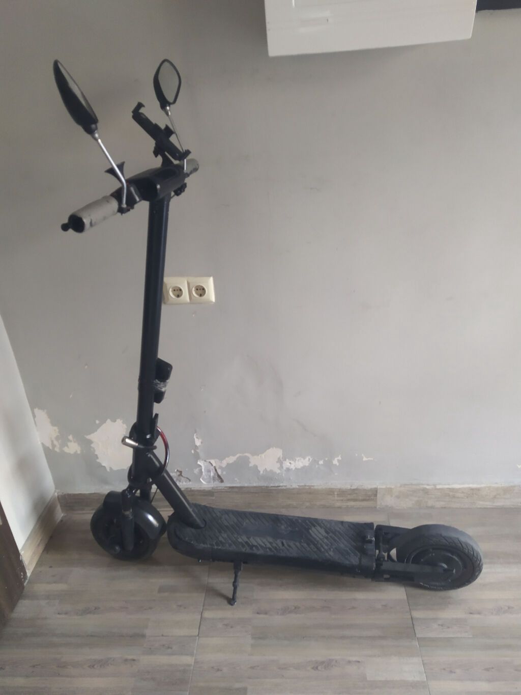 İşlənmiş Elektrik samokat 10", > 1000 Vt, 36 - 45 km/s — Mallar, Bakı
