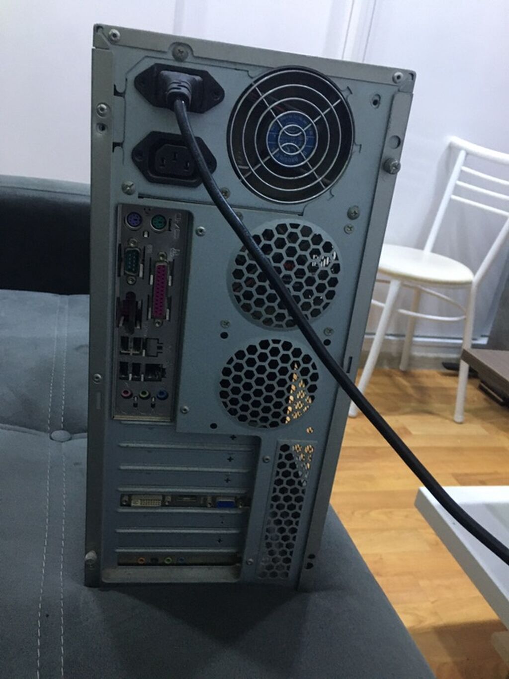 Korpuslu masaüstü kompüter (ATX mid-tower) - Korpus: metal, ön — Elektronika, Digah (3)