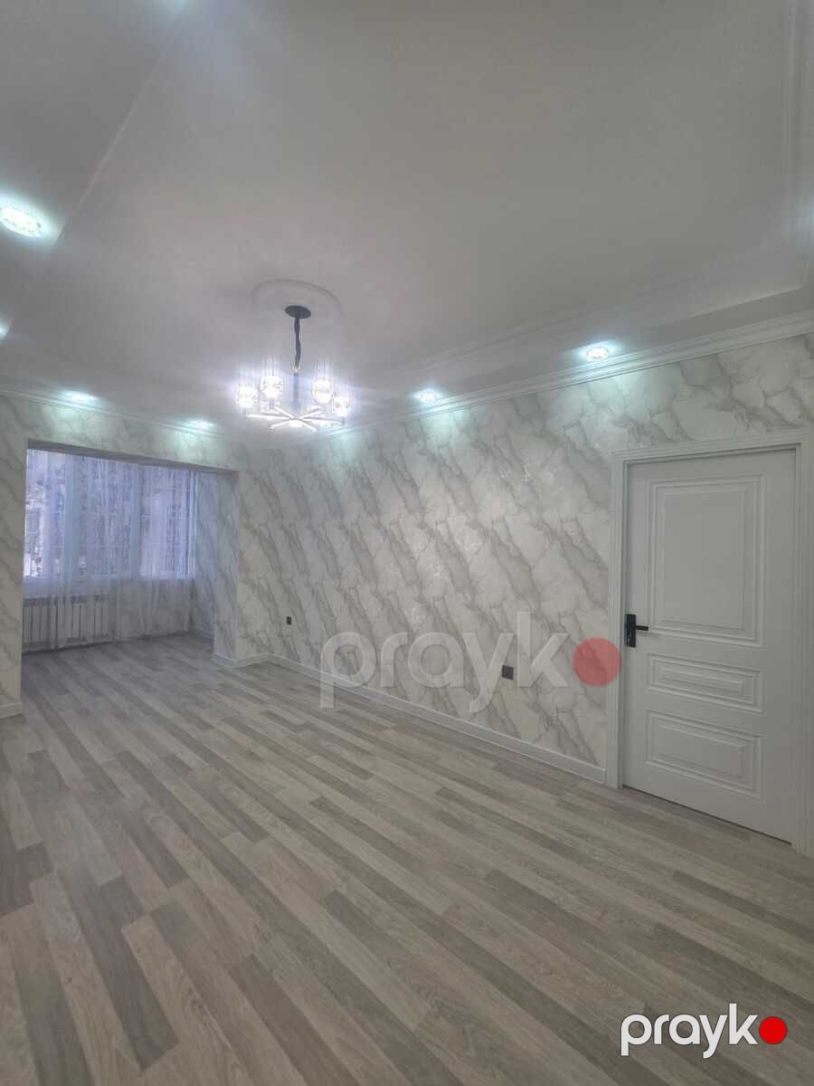Satılır 2 otaqlı köhnə tikili 50 m² — Mənzil, Bakı (9)