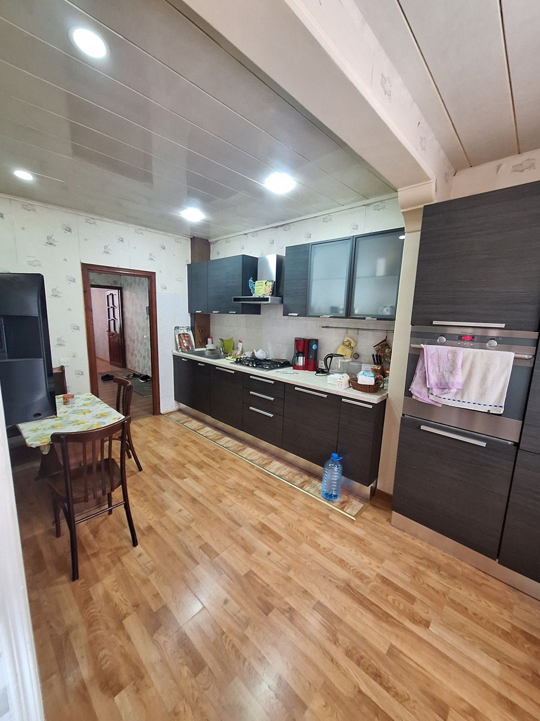 Satılır 4 otaqlı köhnə tikili 97 m² — Mənzil, Bakı (10)
