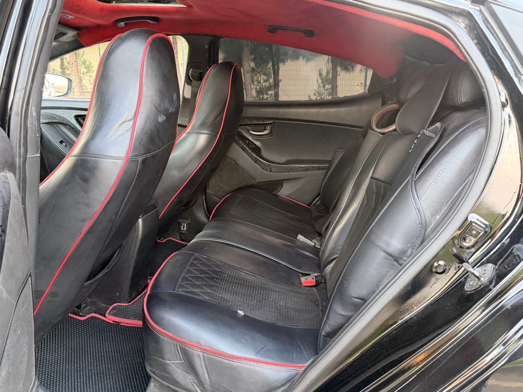 Hyundai Elantra, 1.8 L, 2012 il, 282 000 km — Avtomobillər, Bakı (12)