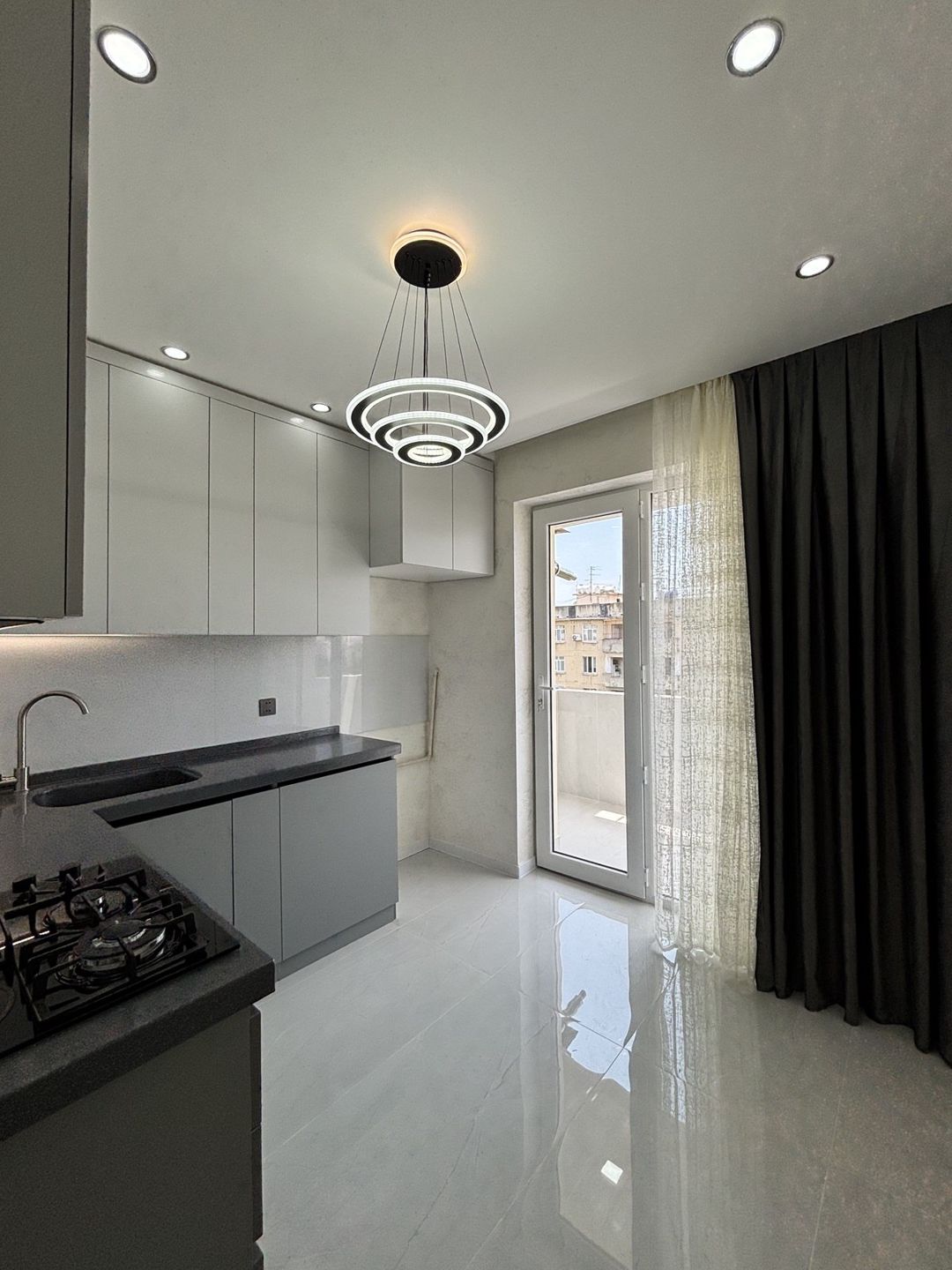 Satılır 3 otaqlı köhnə tikili 100 m² — Mənzil, Bakı (12)