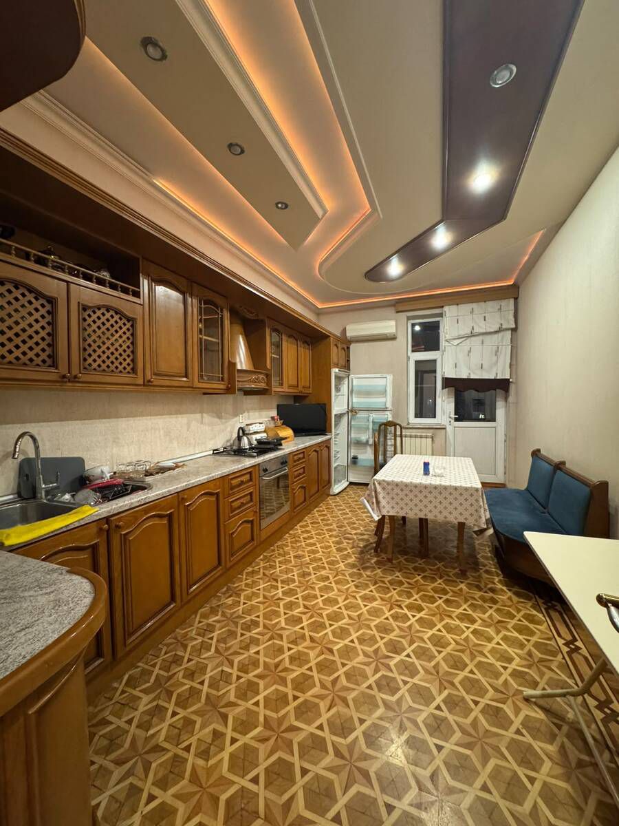 Satılır 4 otaqlı yeni tikili 175 m² — Mənzil, Bakı (4)