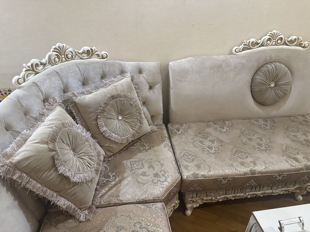 Künc divan — Mallar, Bakı (2)