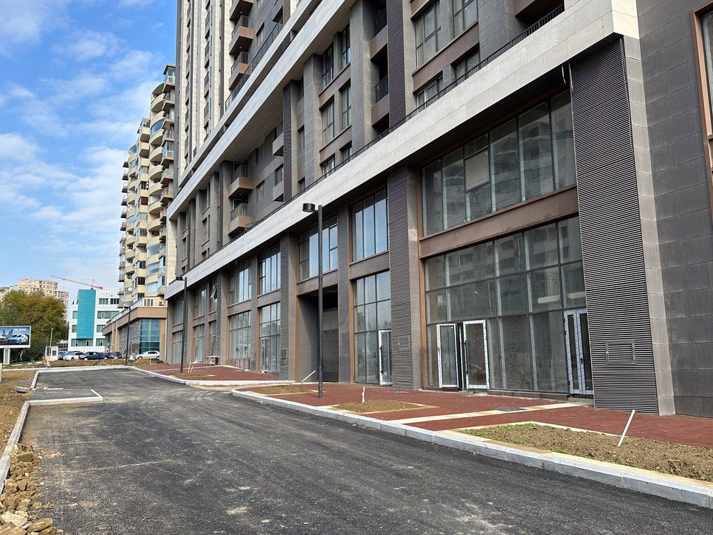 Satılır obyekt 177.9 m² — Əmlak, Bakı (3)