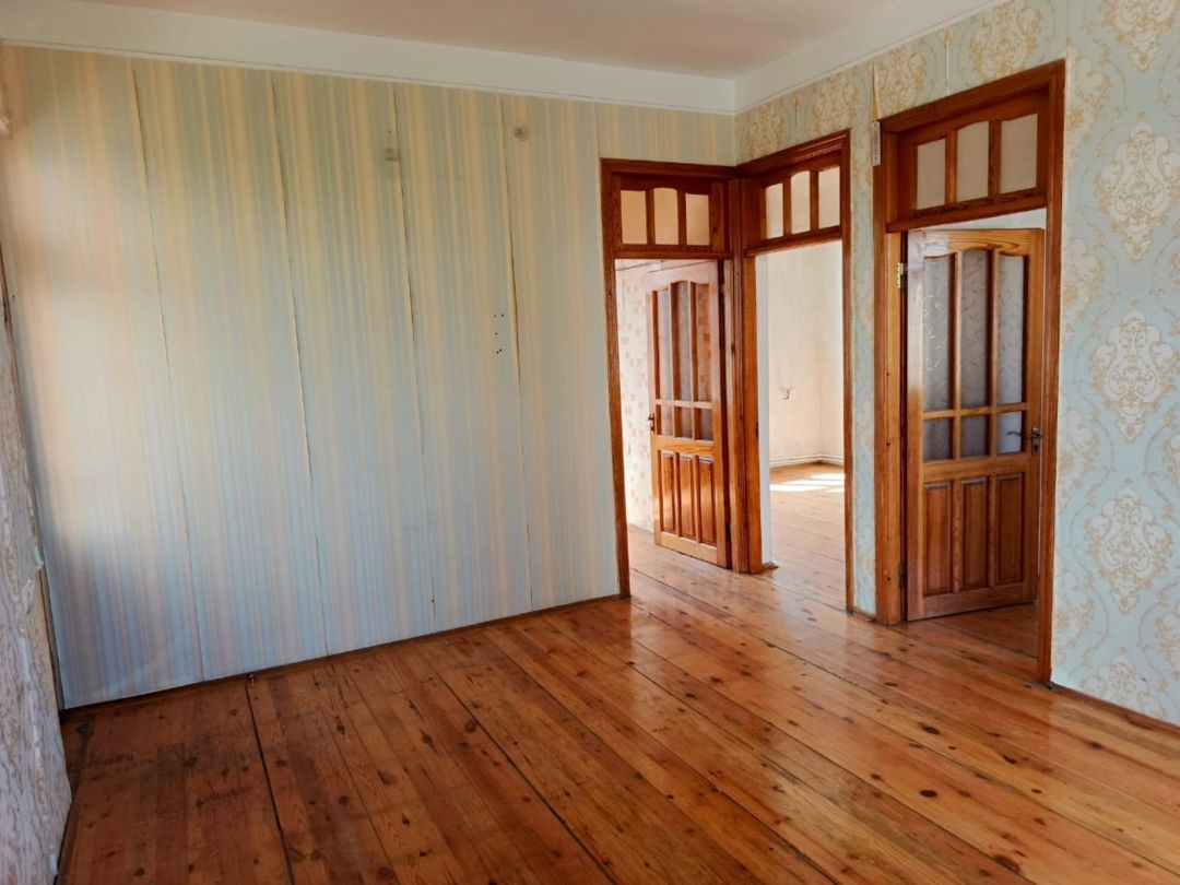 Həyət evi, Saray qəs. — Ev, villa, Sumqayıt (5)