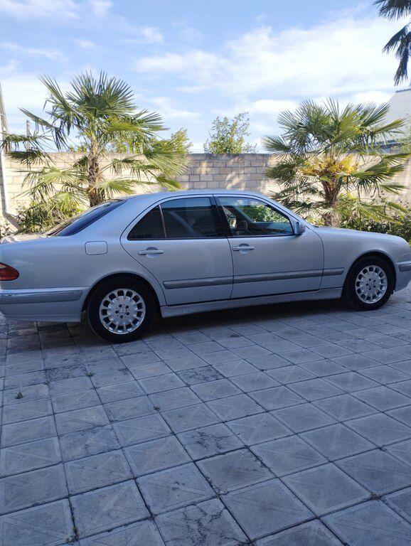 Mercedes E 240, 2.6 L, 2000 il, 380 000 km — Avtomobillər, Ağcabədi (7)