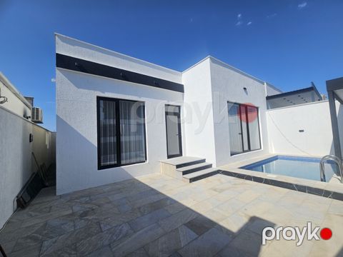Satılır 3 otaqlı həyət evi/bağ evi 100 m²