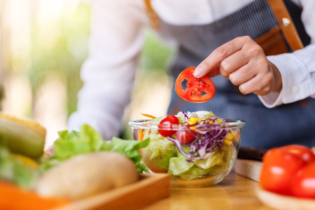 Salat və qəlyanaltı ustası tələb olunur — Vakansiyalar, Bakı