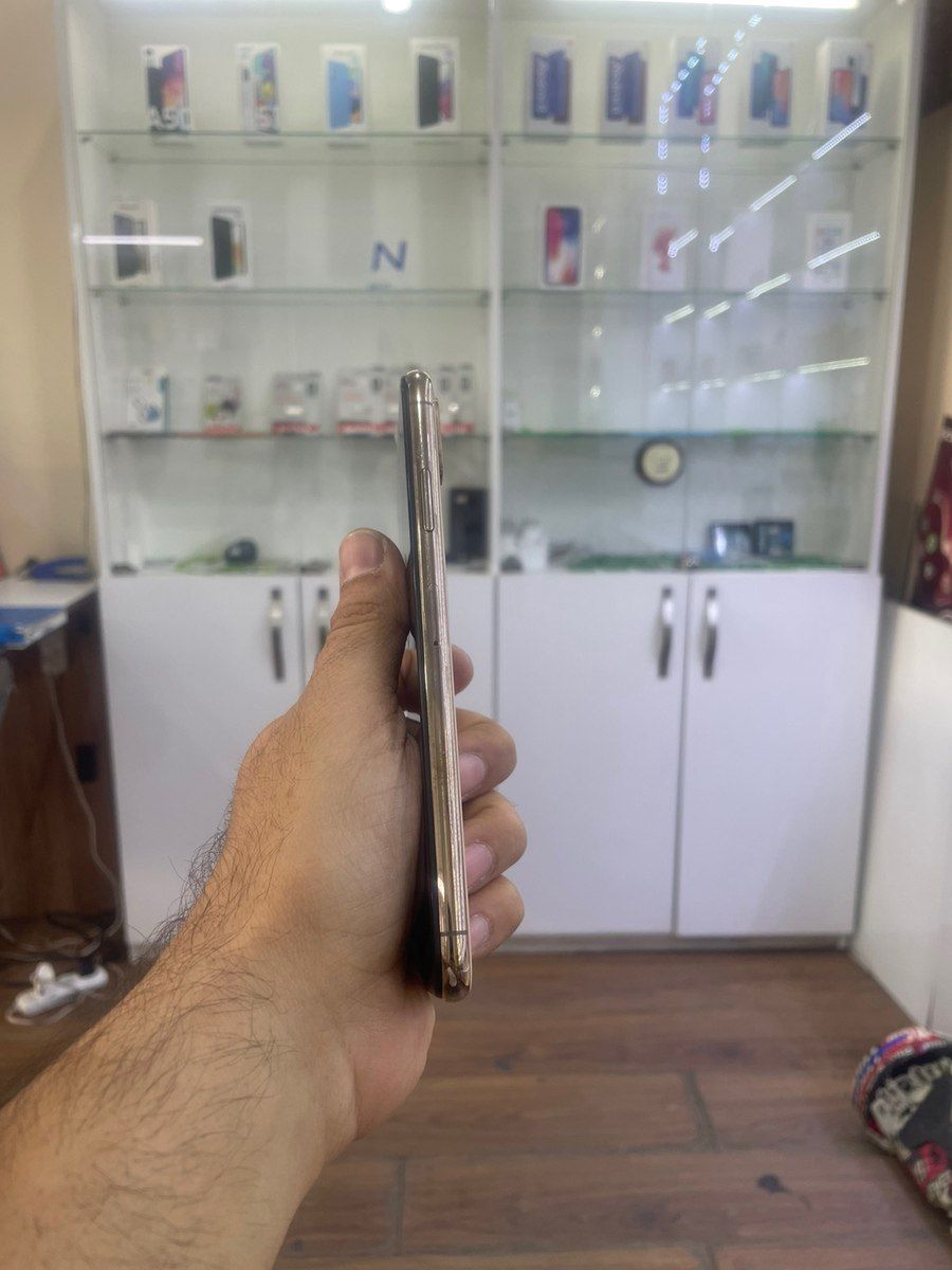 Apple iPhone XS Max Gold 64GB/4GB — Mallar, Bakı (3)