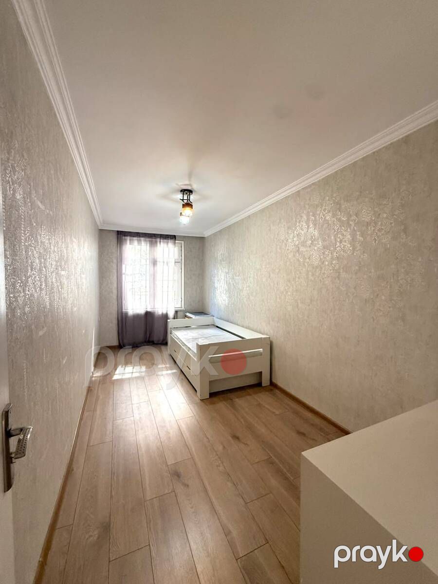Satılır 2 otaqlı köhnə tikili 50 m² — Mənzil, Bakı (3)