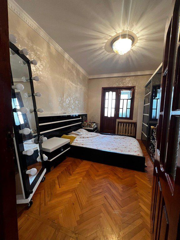 Satılır 5 otaqlı köhnə tikili 130 m² — Mənzil, Bakı (3)