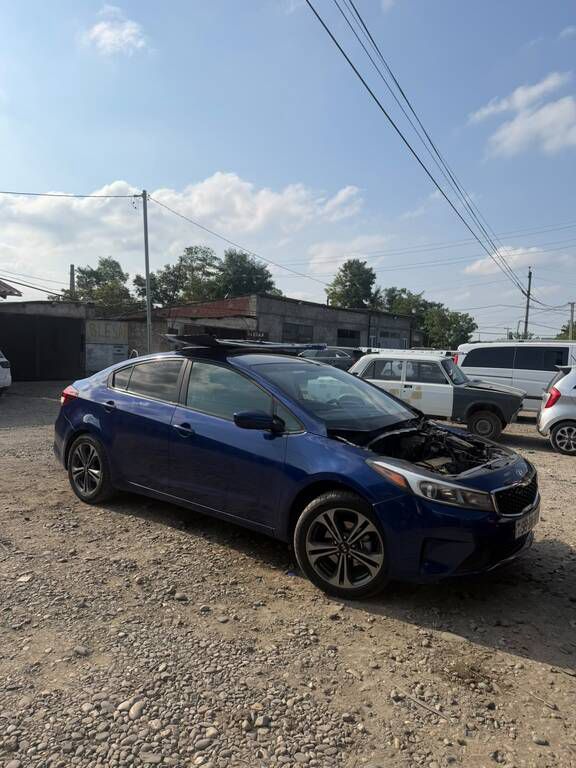 Kia Forte, 2.0 L, 2017 il, 250 000 km — Avtomobillər, Quba (8)