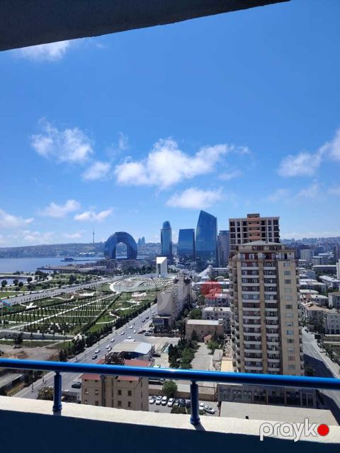 İcarəyə verilir 3 otaqlı yeni tikili 190 m²