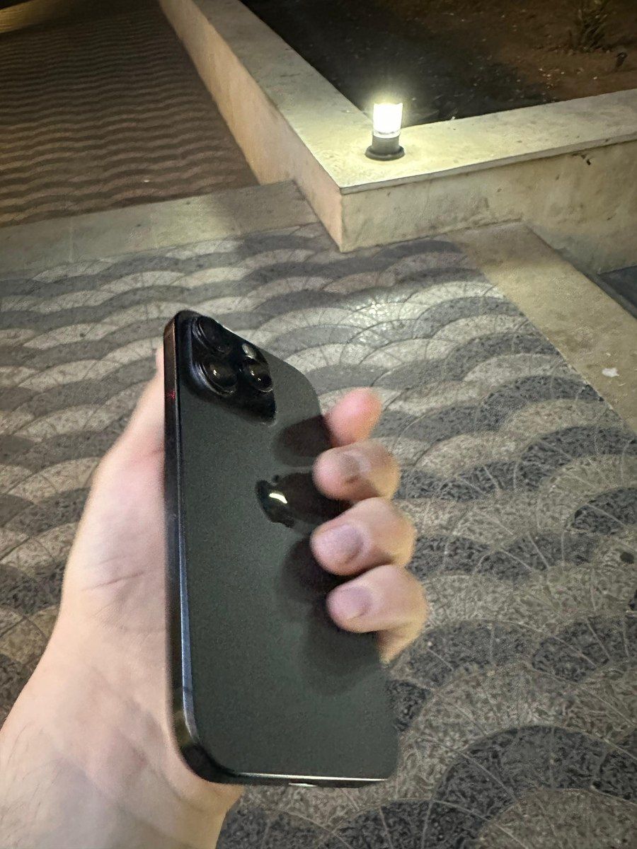 Apple iPhone 16 Pro Black Titanium 128GB/8GB — Mallar, Bakı (3)