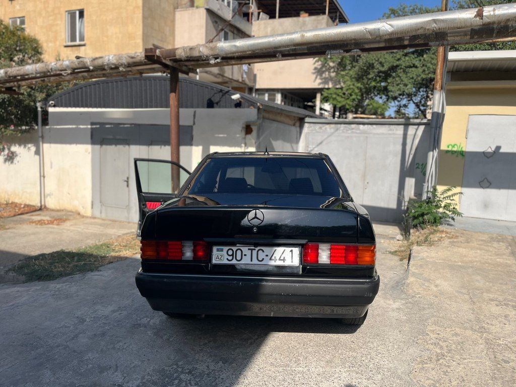 Mercedes 190, 2.0 L, 1993 il, 180 000 km — Avtomobillər, Bakı (8)