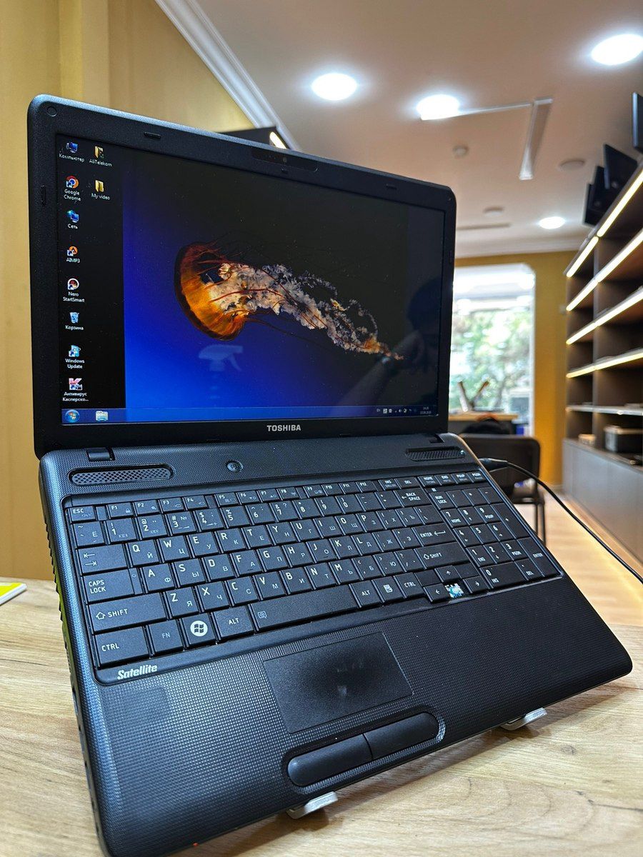 Noutbuk Toshiba i3 — Elektronika, Bakı (2)