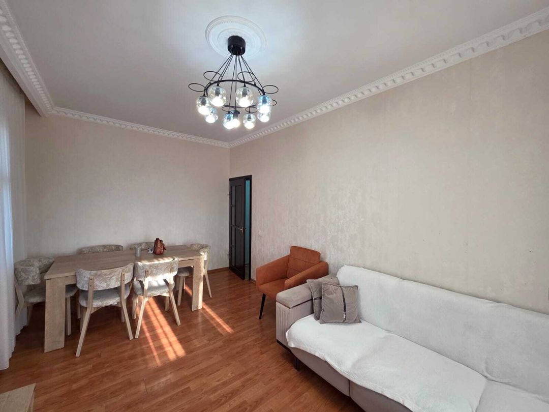 Satılır 2 otaqlı köhnə tikili 65 m² — Mənzil, Bakı (3)