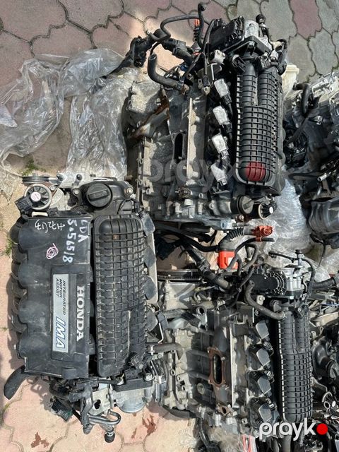 "Honda İnsight" mühərriki