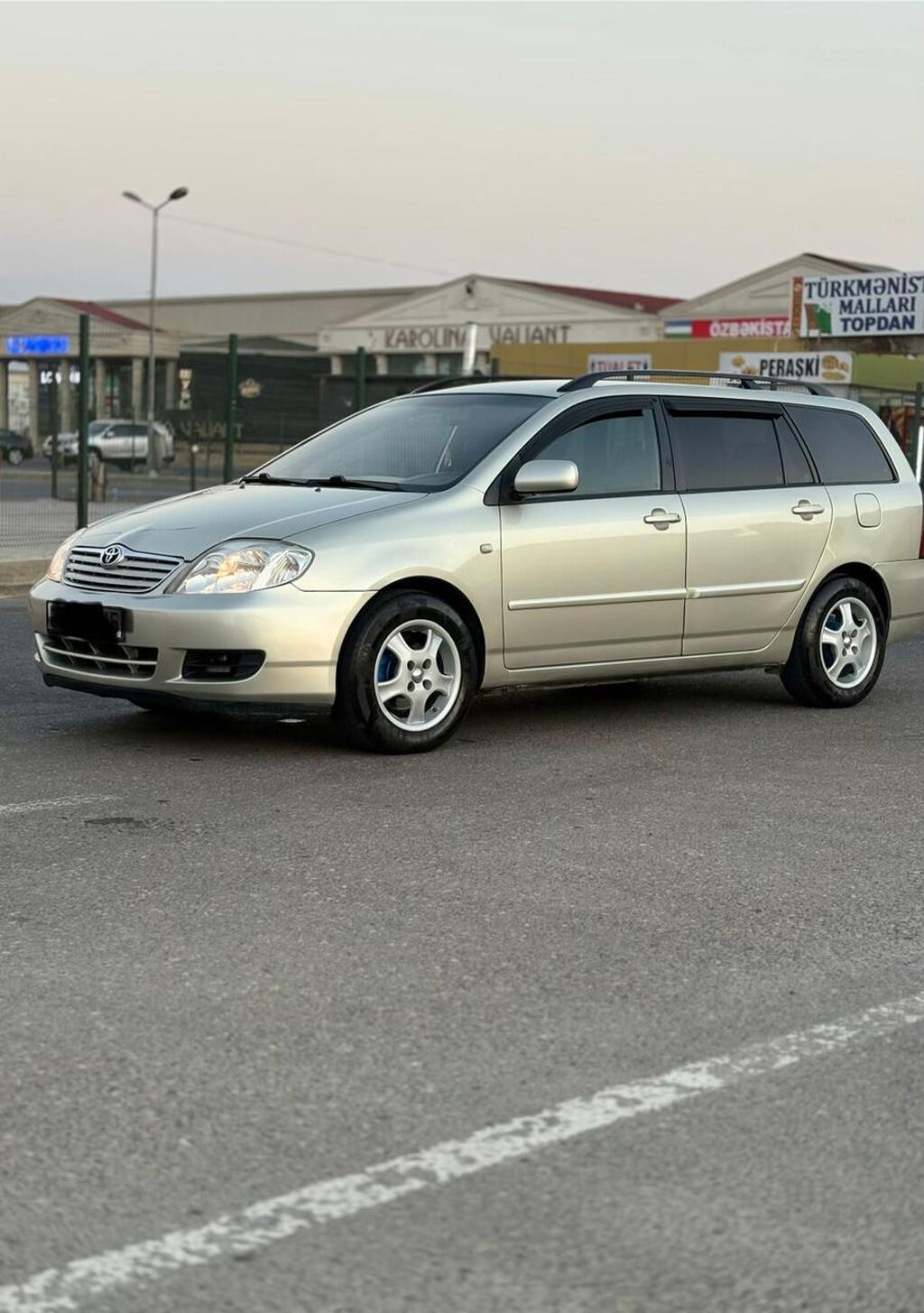 Toyota Corolla: 1.4 l | 2006 il Universal — Avto, Qobu (5)