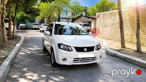 Saipa Saina – 4 qapılı şəhər sedanı Xüsusiyyətlər: - Rəng: ağ -