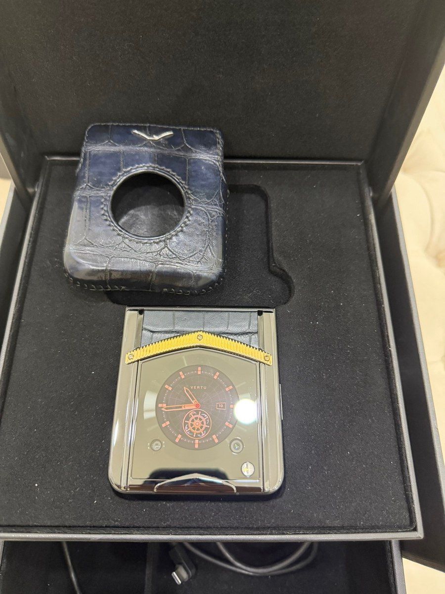 Vertu Ironflip Alligator Skin Navy Blue 512GB/12GB — Telefonlar və qadjetlər, Bakı (3)