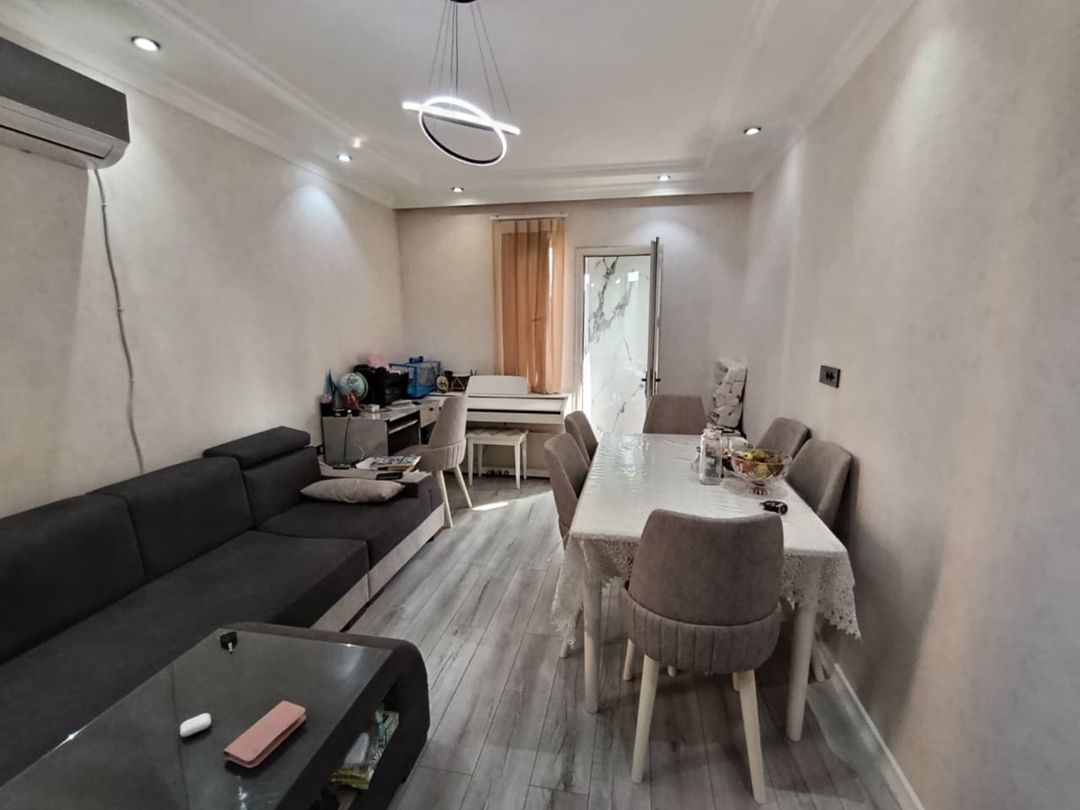Satılır 2 otaqlı köhnə tikili 50 m² — Mənzil, Bakı (12)