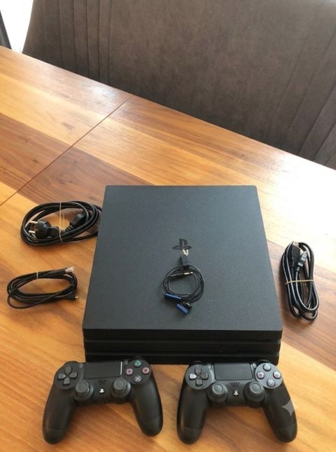 Sony PlayStation 4 Pro 1TB