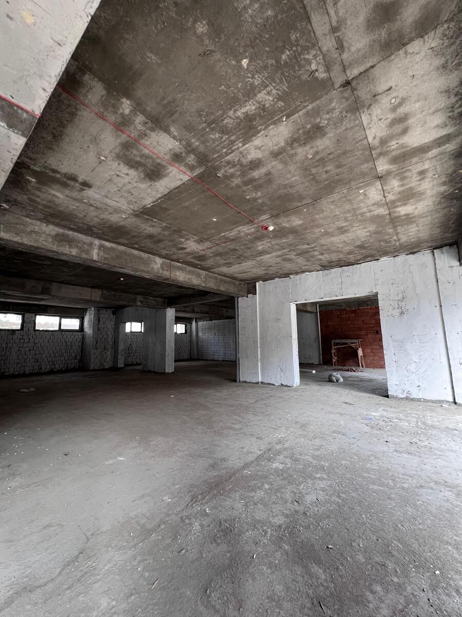 Satılır obyekt 950 m² — Əmlak, Bakı (4)