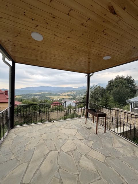İcarəyə verilir 3 otaqlı həyət evi/bağ evi 80 m²