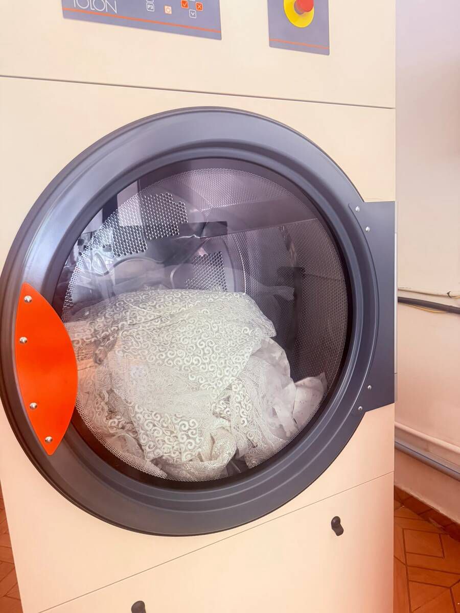 Pərdəyuyan işçilər tələb olunur — Vakansiyalar, Bakı