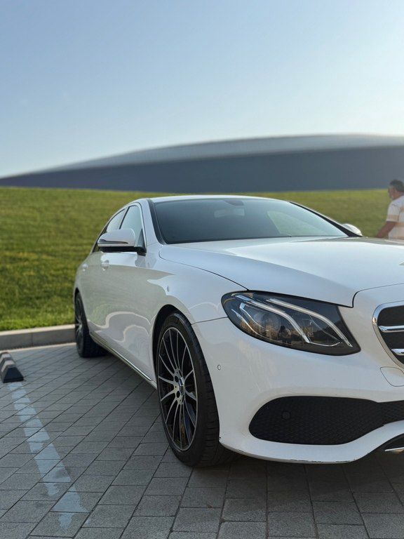 Mercedes E 220 d, 2.0 L, 2019 il, 216 000 km — Avtomobillər, Bakı (3)