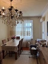 3-otaqlı mənzil, Nəsrəddin Tusi küç., 80 m² — Квартира