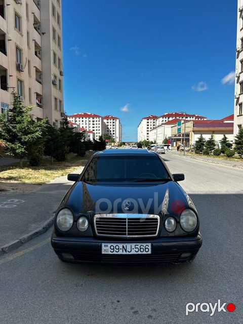 Mercedes E 200, 2.0 L, 1997 il, 260 000 km — Bakı