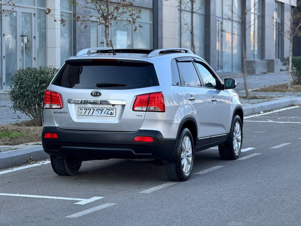 Kia Sorento, 2.0 L, 2010 il, 231 000 km — Avtomobillər, Bakı (8)