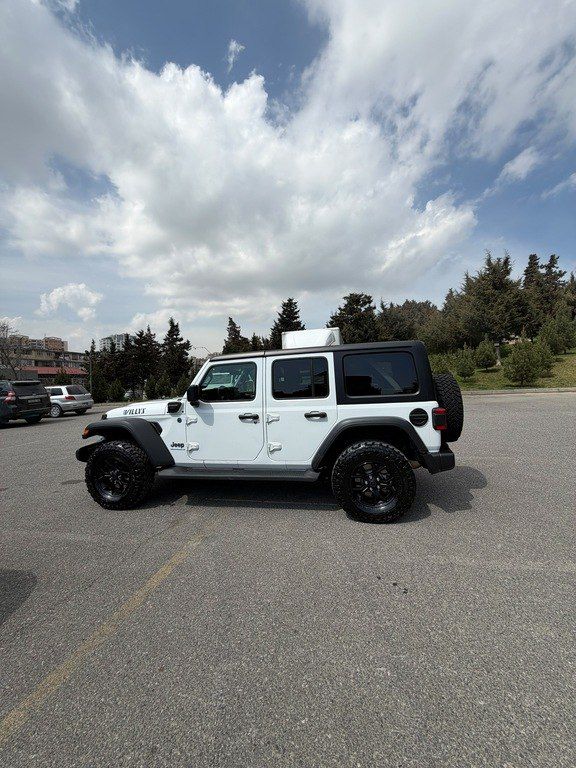 Jeep Wrangler, 2.0 L, 17.3 kWh, 2024 il, 17 000 km — Avtomobillər, Bakı (12)