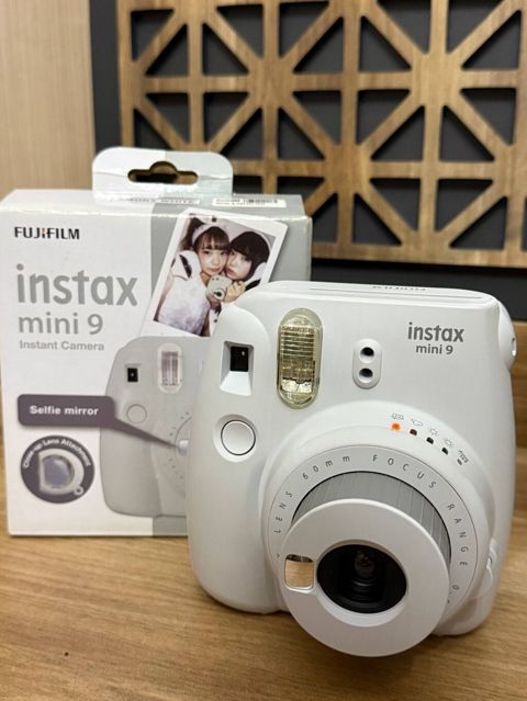Fujifilm Instax mini 9 ani kamera – açığ mavi rəng. real alıcıya