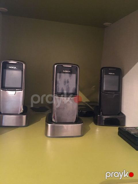 Nokia 8 Sirocco, < 2 GB Memory Capacity, rəng - Gümüşü, Düyməli — Bakı
