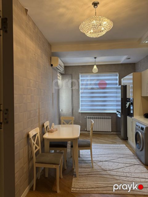 Satılır 3 otaqlı yeni tikili 125 m²